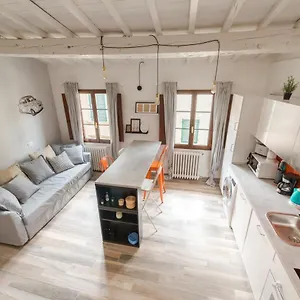 Design Center Apt - Homeunity Florence