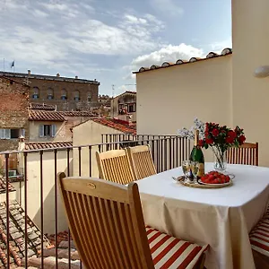 Апартаменты Orlando Palace, Флоренция